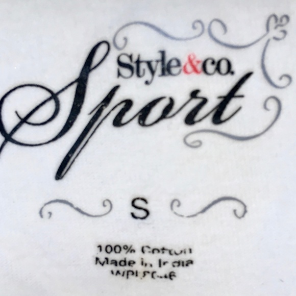 Roses and sparkly Rhinestones Tee - Picture 4 of 4